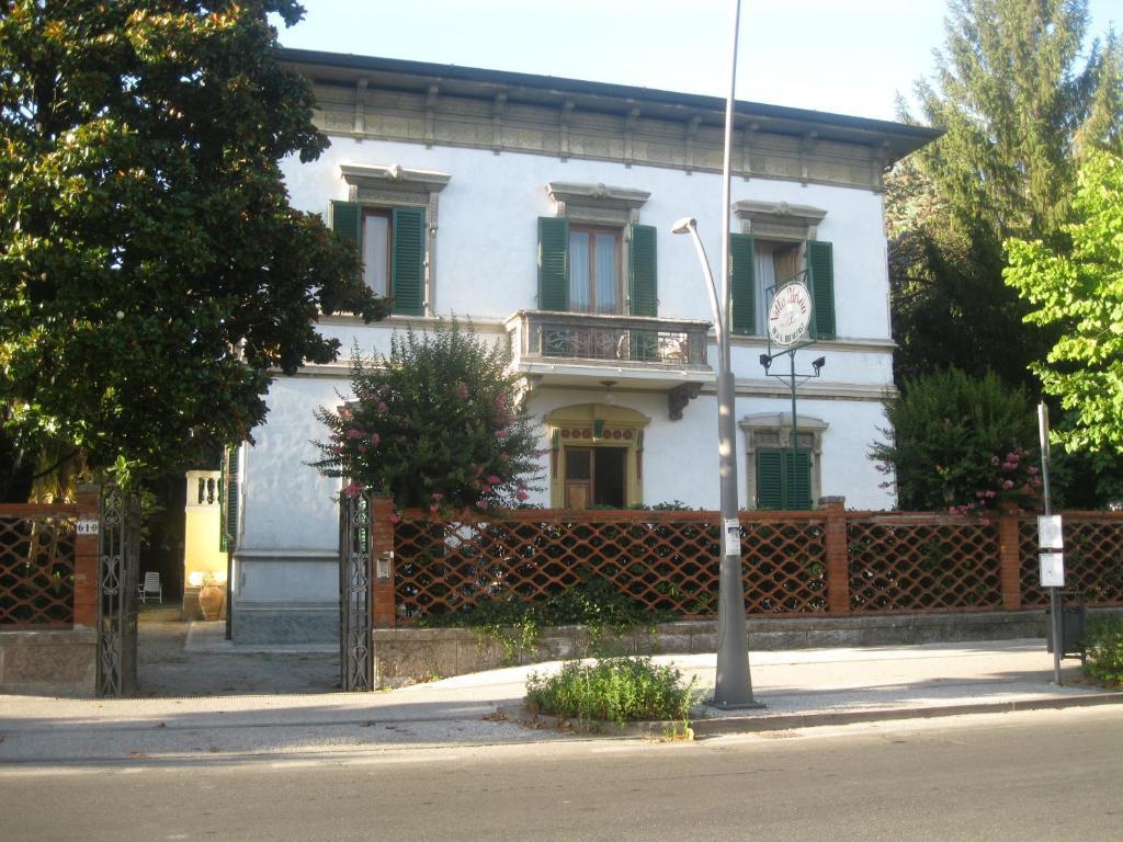 Villa Patrizia B&B Lucca Exterior foto